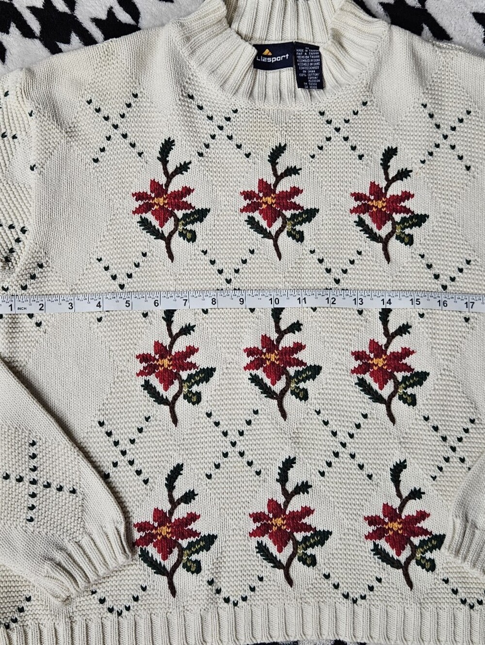 Vintage Lizsport Floral Embroidered Cotton Sweater Size Medium